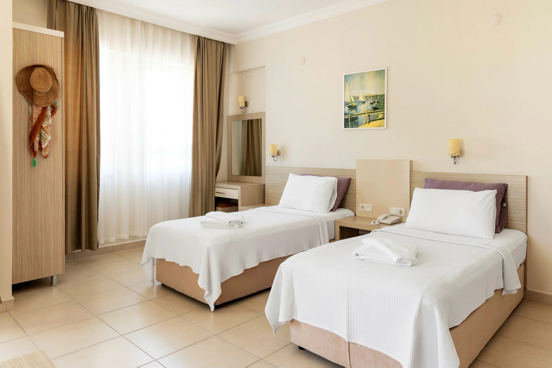 Studio apartment twin beds at Prince Alanya Apart Hotel, Alanya